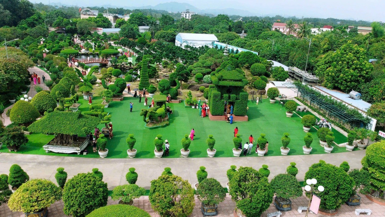 Phát triển sinh vật cảnh thành ngành kinh tế sinh thái có giá trị cao