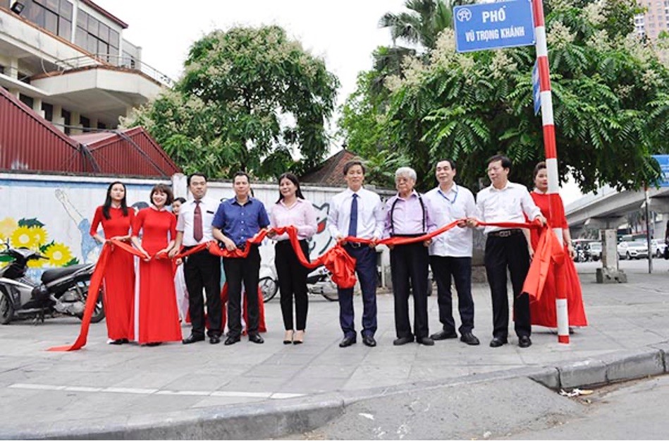 Lễ gắn tên biển phố mang tên Bộ trưởng Bộ Tư pháp đầu tiên – Phố Vũ Trọng Khánh