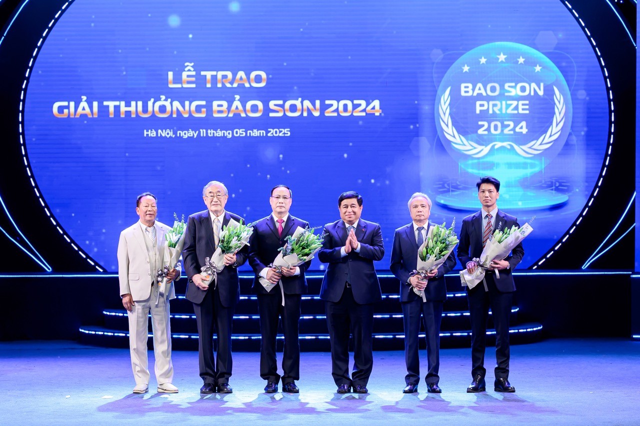 Trao Giải thưởng Bảo Sơn năm 2024