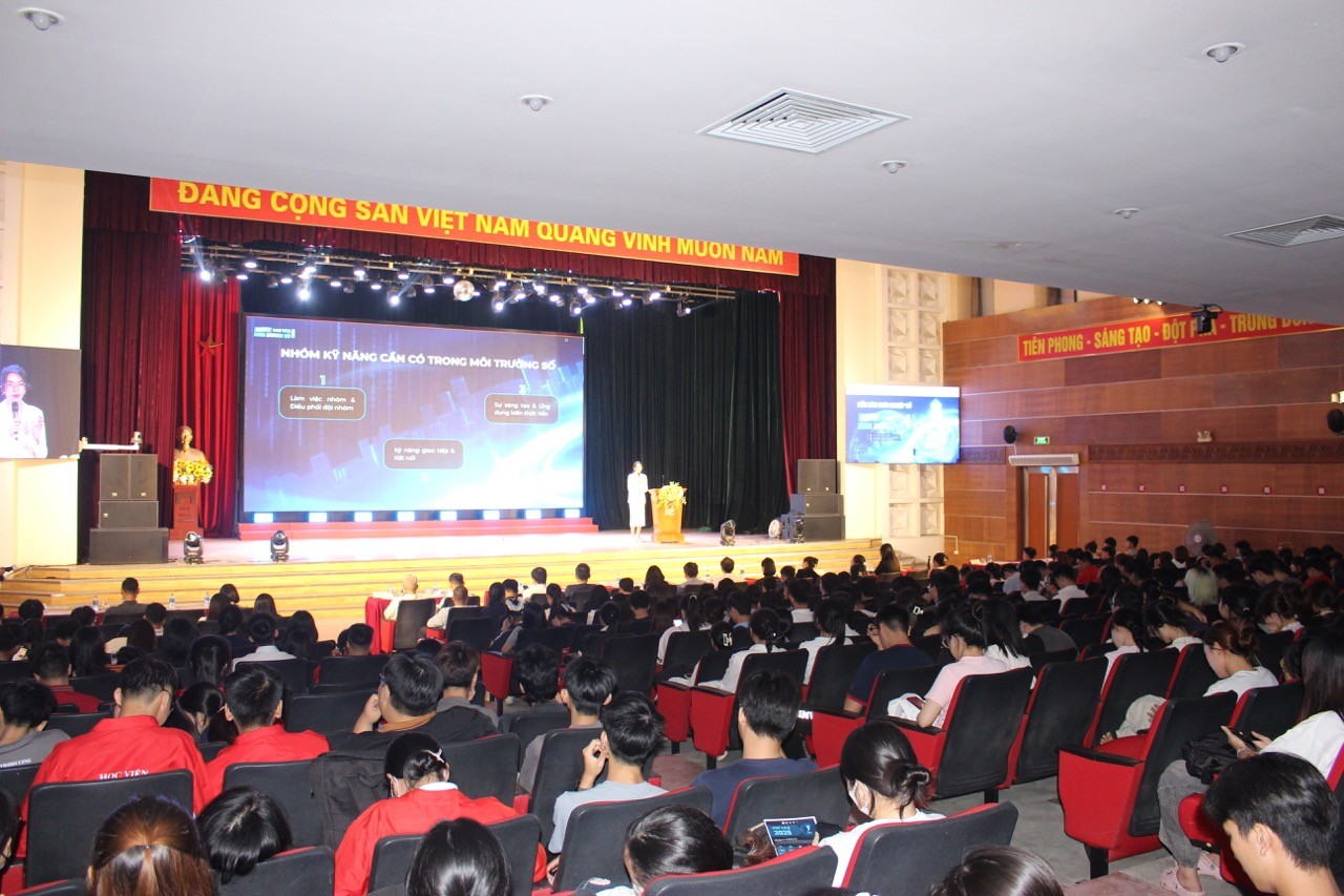 Bảo hiểm BSH mang “giảng đường thực chiến” tới cuộc thi Sinh viên Kinh doanh số 2025