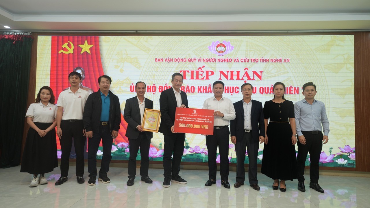 Sabeco đóng góp 1 tỷ đồng hỗ trợ khắc phục thiệt hại sau bão lũ cho người dân tại Nghệ An và Hà Tĩnh