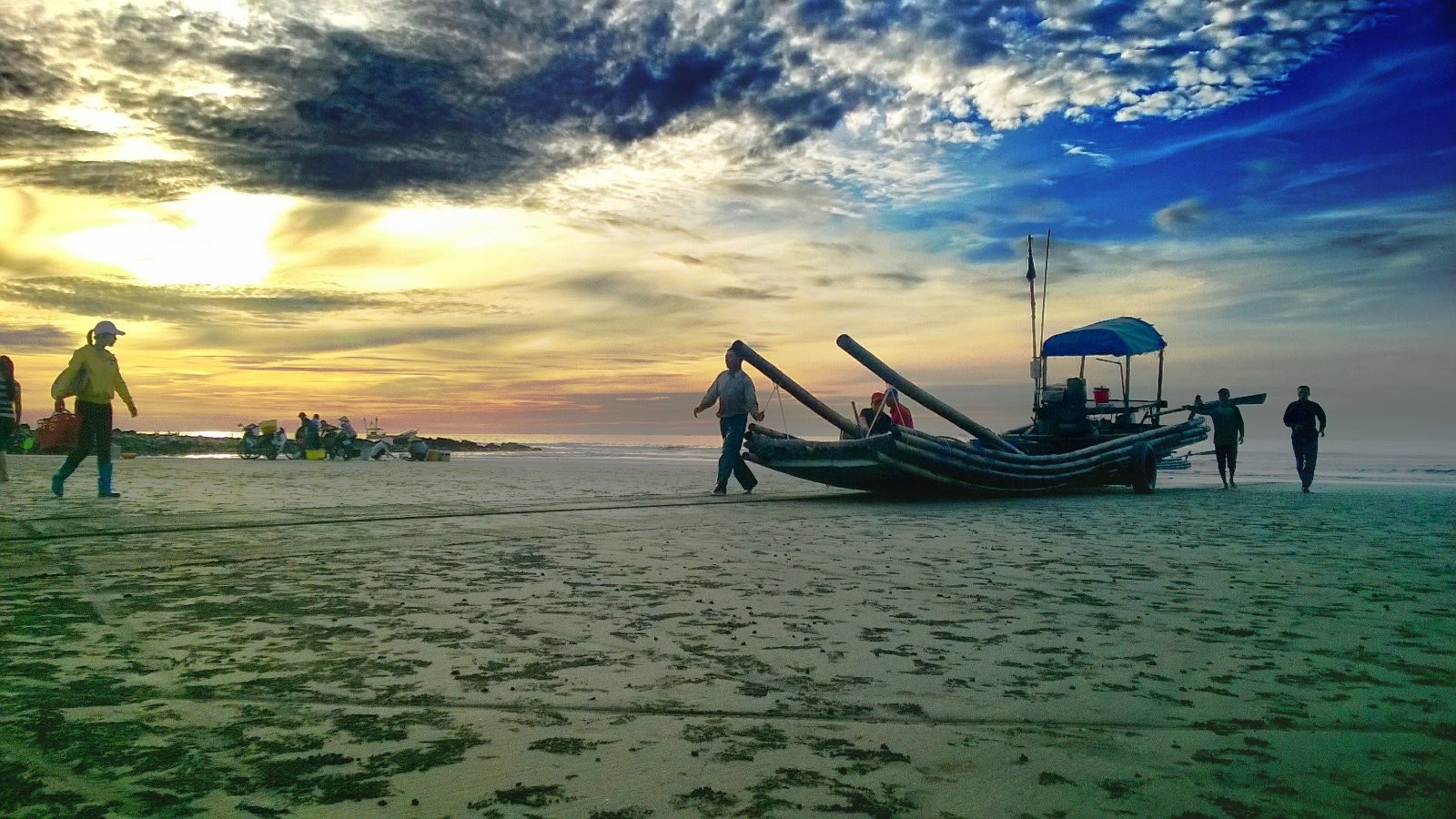 Dấn thân về miền xa thẳm