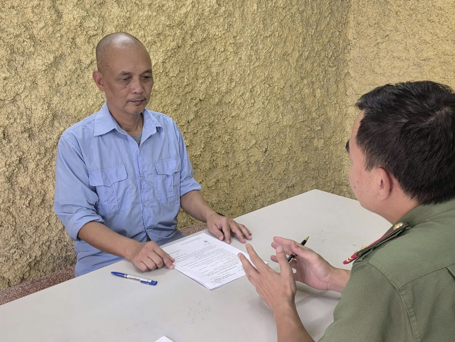Bắt tạm giam Nguyễn Thành Nam liên quan cuốn sách Chuyện với Thanh