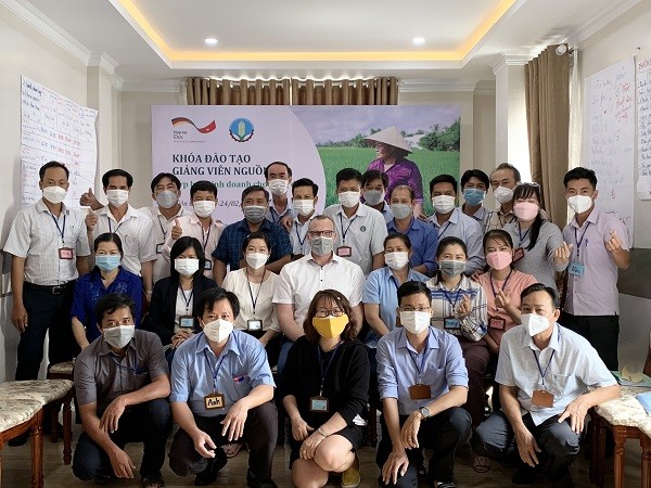 Hậu Giang: Tập huấn đào tạo giảng viên nguồn lớp học kinh doanh cho nông dân thuộc Dự án Trung tâm Đổi mới sáng tạo Xanh trong Nông nghiệp và thực phẩm Việt Nam (GIC)