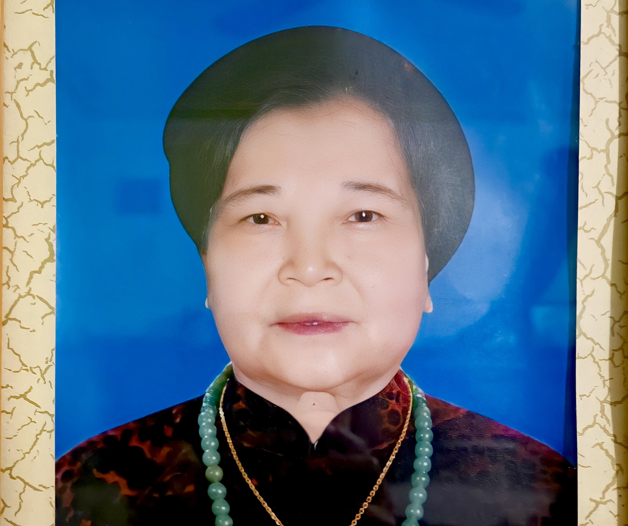 TIN BUỒN