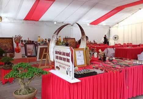 Điểm du lịch hấp dẫn làng nghề lược sừng Thụy Ứng