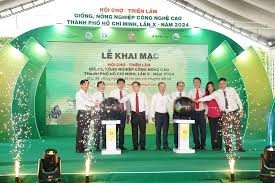 Khai mạc Hội chợ, triển lãm giống, nông nghiệp công nghệ cao năm 2024