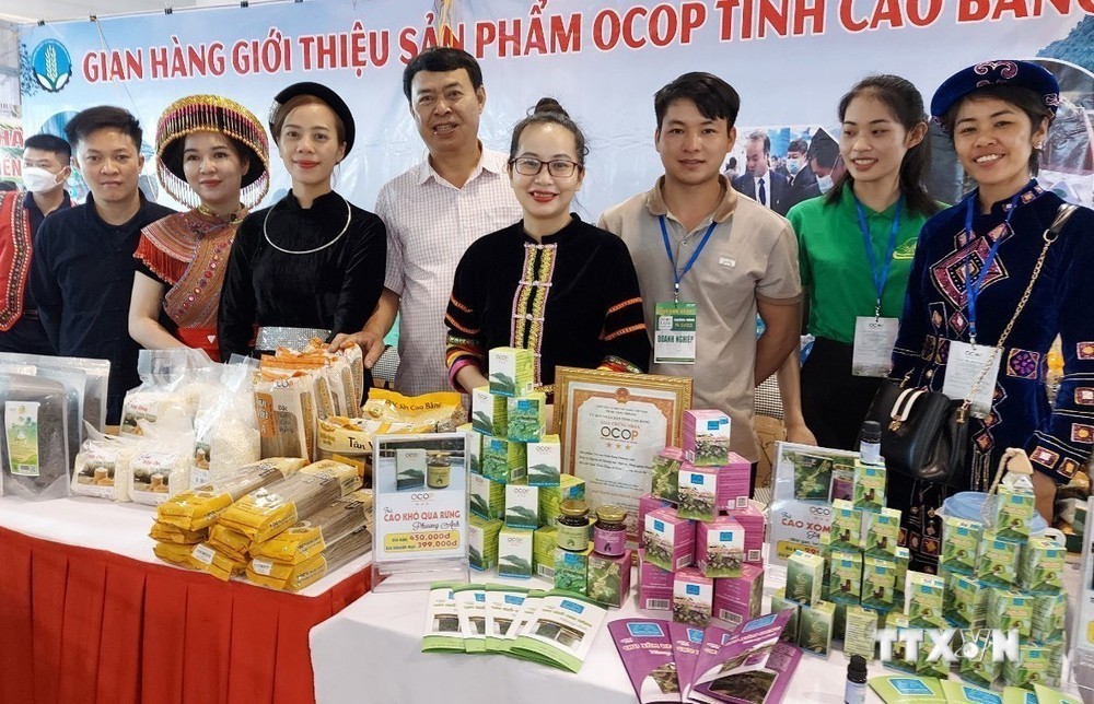 Cao Bằng phát triển sản phẩm OCOP gắn với du lịch và thương mại