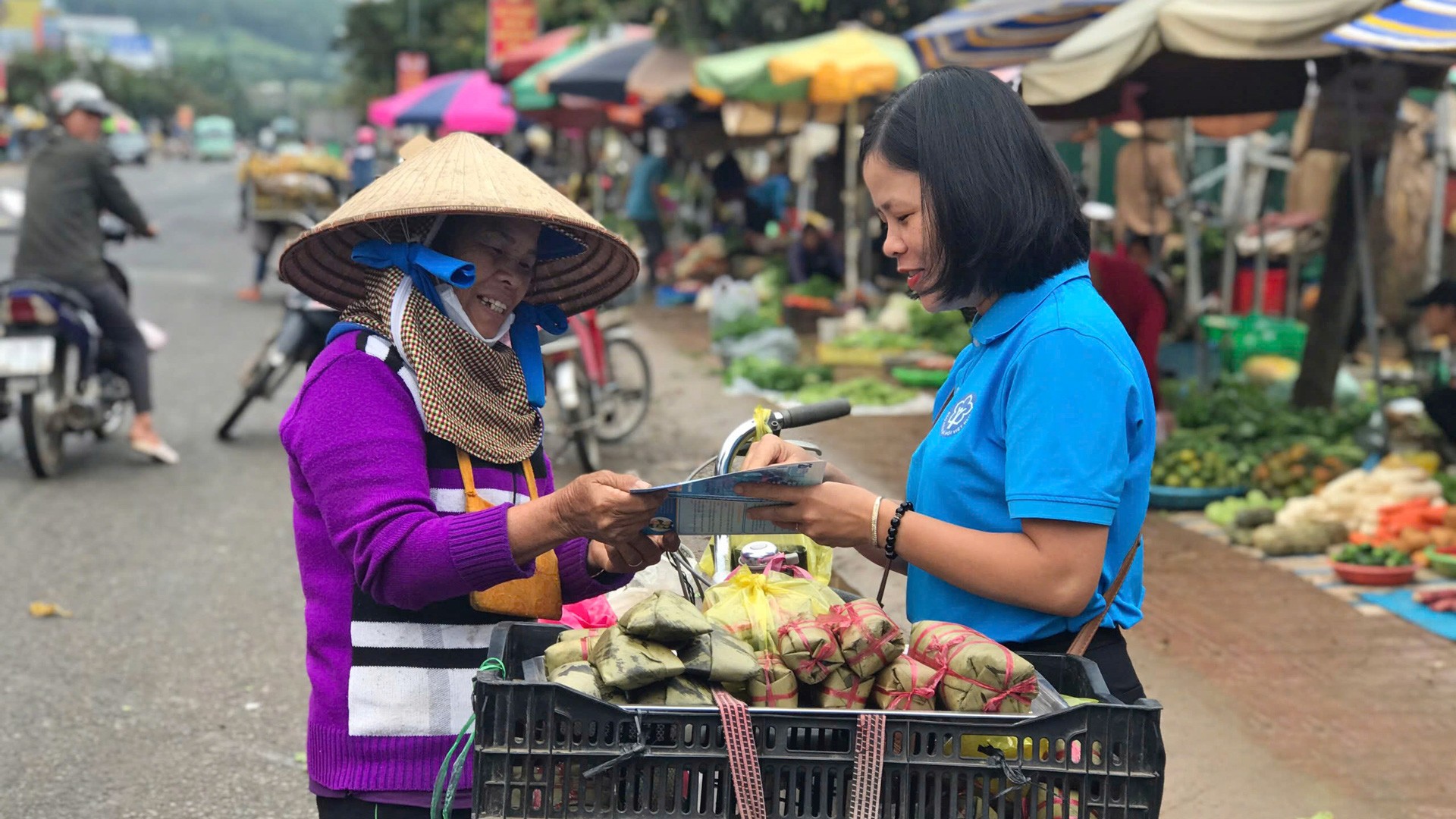 Vì sao người dân tham gia bảo hiểm xã hội tự nguyện còn thấp ?