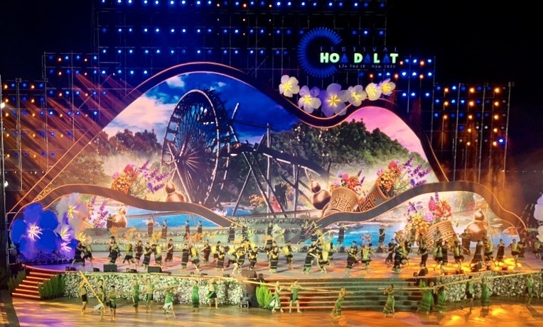 Lâm Đồng: Long trọng và hoành tráng lễ khai mạc Festival hoa Đà Lạt 2022
