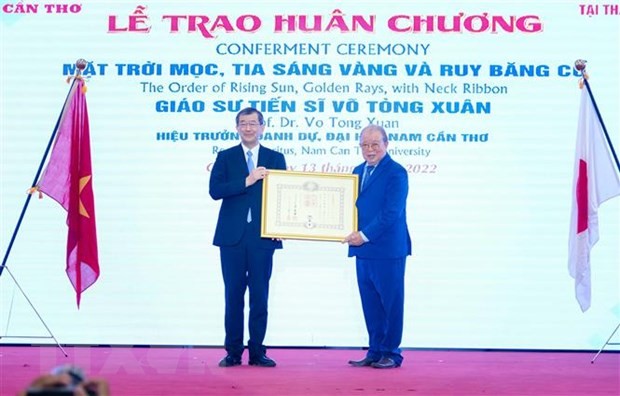 Giáo sư Võ Tòng Xuân – Người cha già trong ngành nông nghiệp Nam bộ