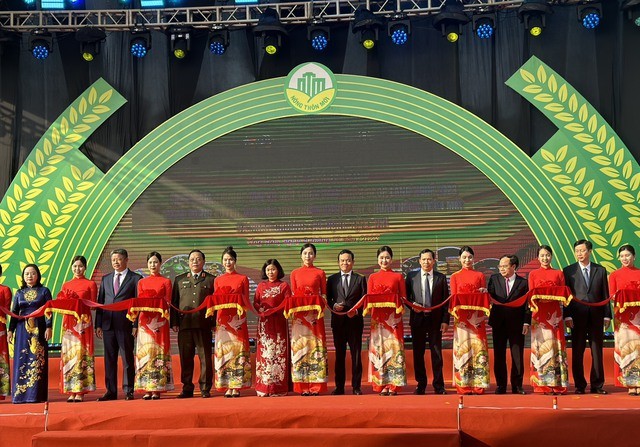 Triển lãm thương mại và giới thiệu sản phẩm OCOP làng nghề 2023