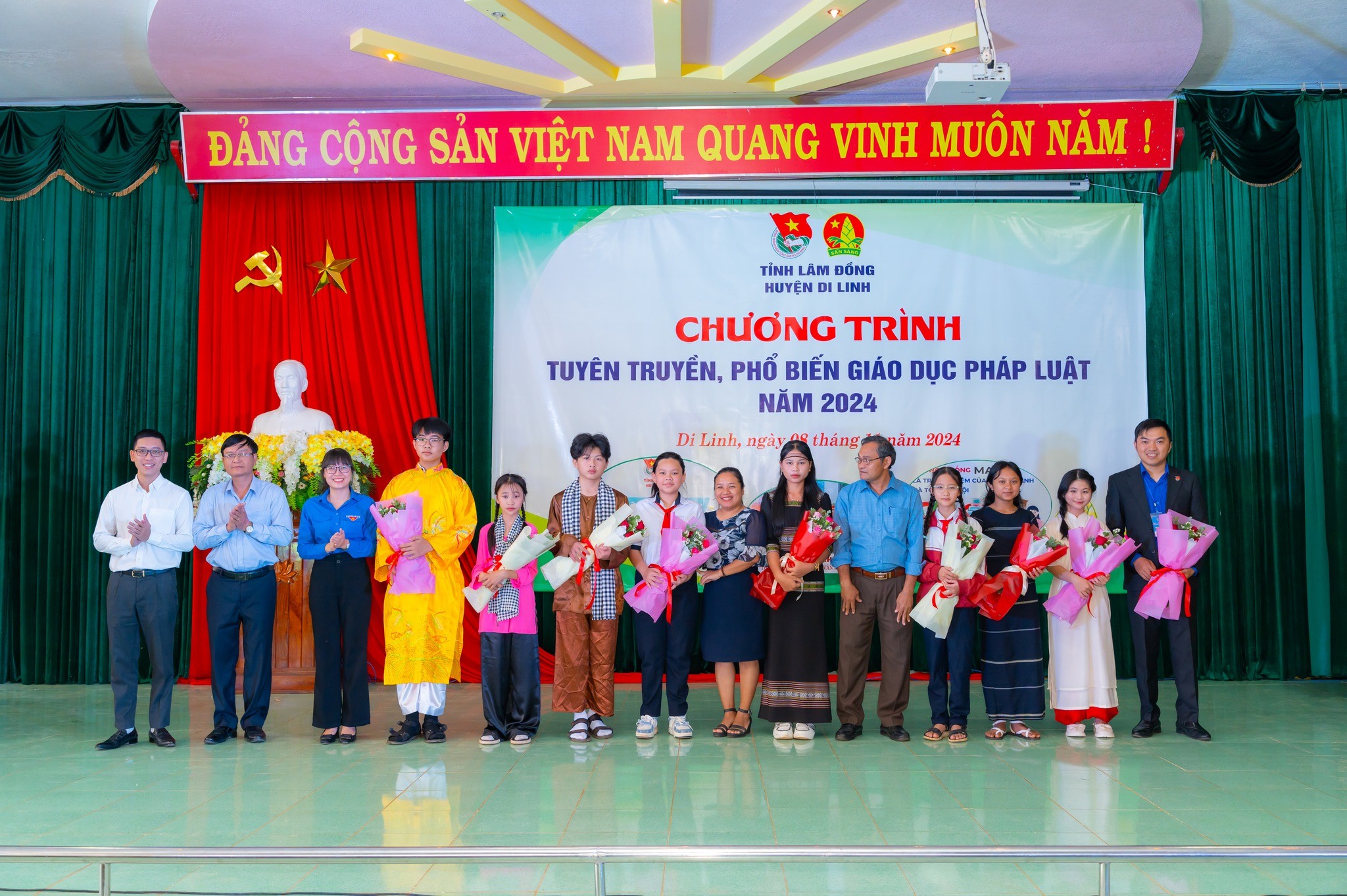 Tuổi trẻ Di Linh đẩy mạnh các hoạt động tuyên truyền và phổ biến giáo dục Pháp luật 2024