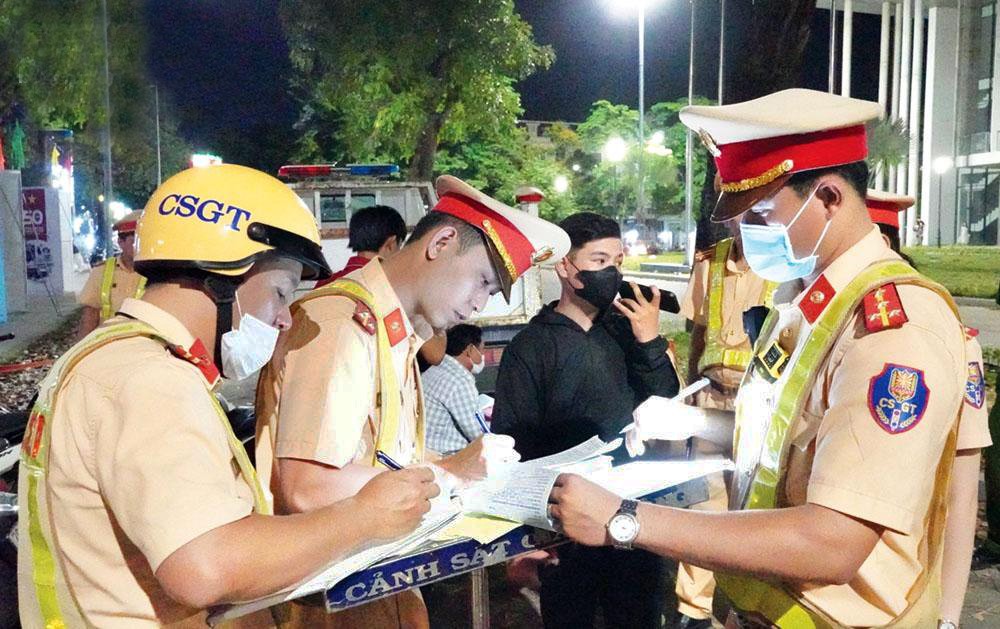Quảng Ngãi: Văn hoá giao thông - trách nhiệm của mỗi người, cần phải xử lý nghiêm người vi phạm