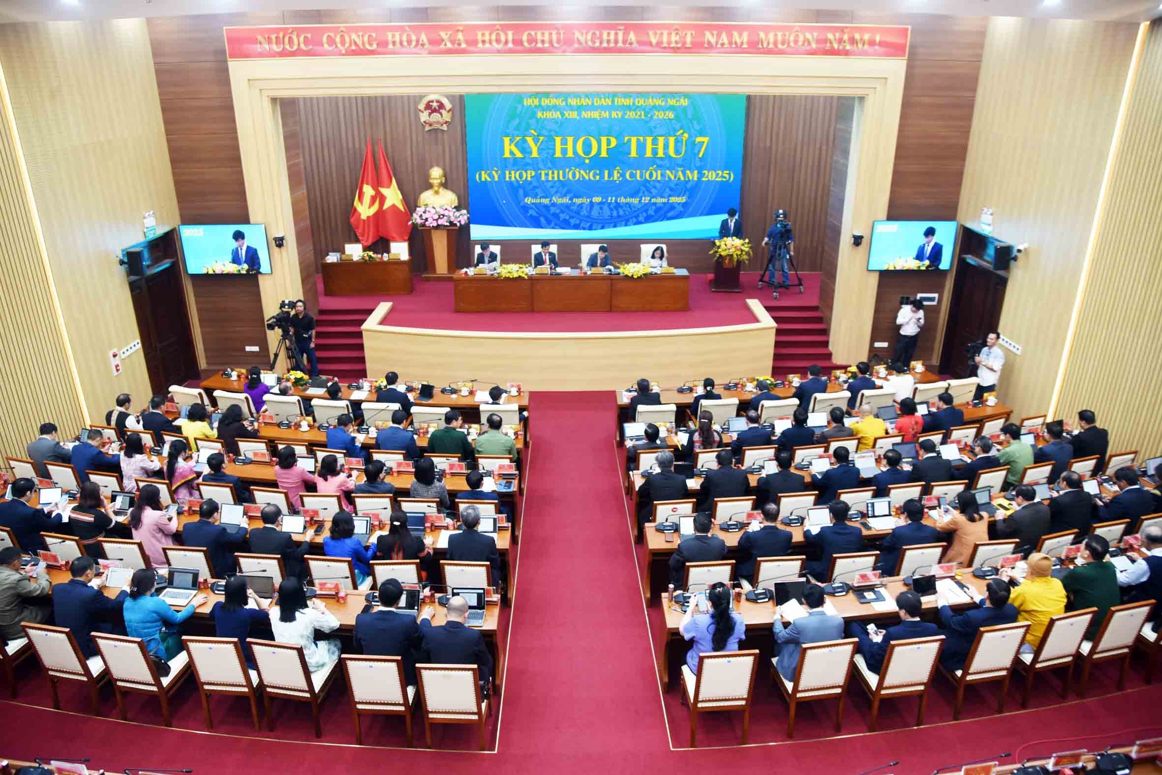 Quảng Ngãi: Kỳ họp thứ 7, HĐND tỉnh khóa XIII thông qua 30 nghị quyết quan trọng