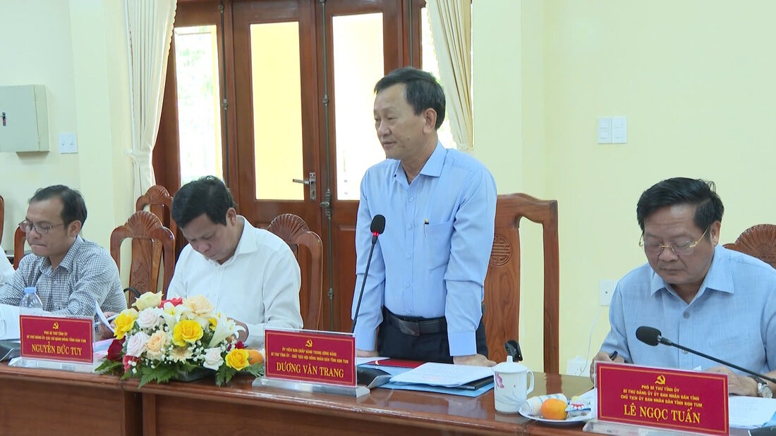 Quảng Ngãi và Kon Tum họp bàn kế hoạch sáp nhập tỉnh