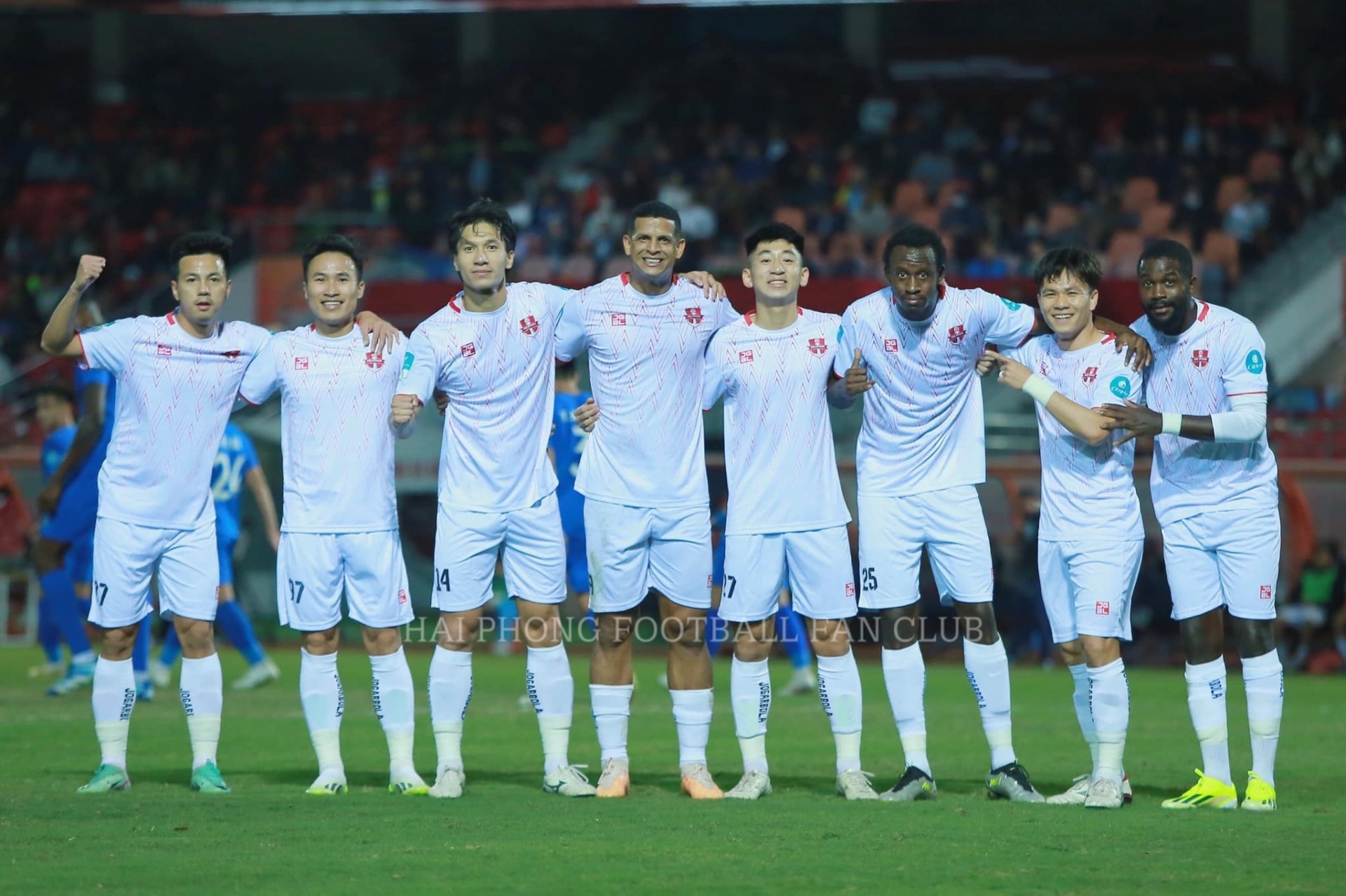 2 đội bóng Việt Nam nguy cơ bị cấm dự V-League 2024/25