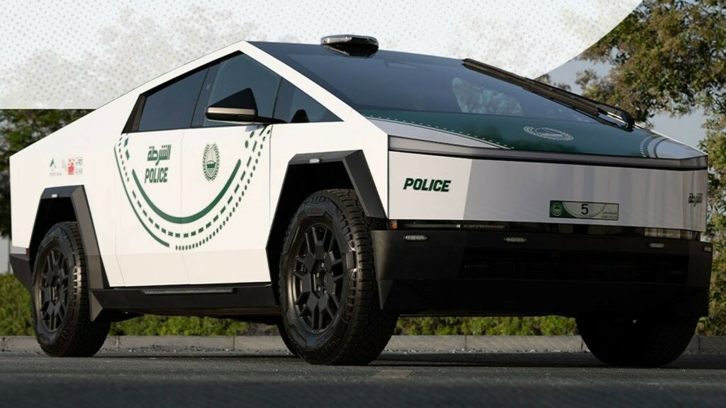 Tesla Cybertruck gia nhập Cảnh sát Dubai, Tesla 'ngầm' khẳng định chất lượng