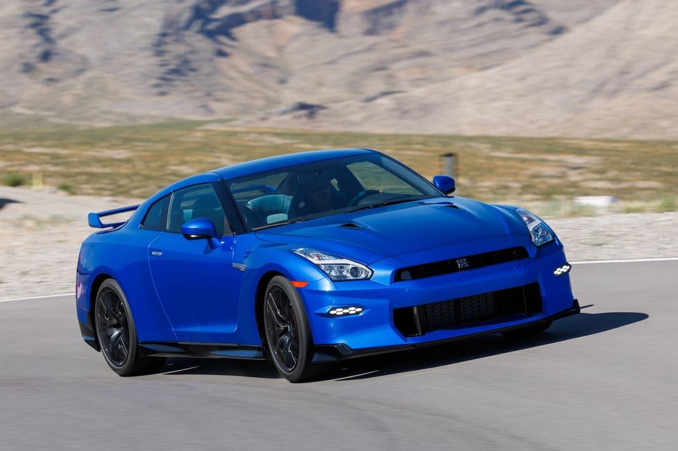 "Huyền thoại" xe thể thao Nissan GT-R (R35) chính thức bị khai tử