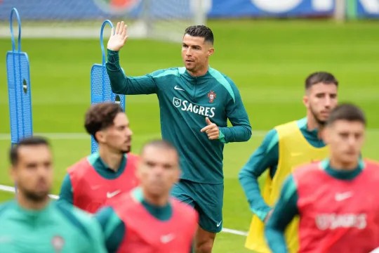 Ronaldo bị coi là 'mắt xích yếu nhất' của Bồ Đào Nha