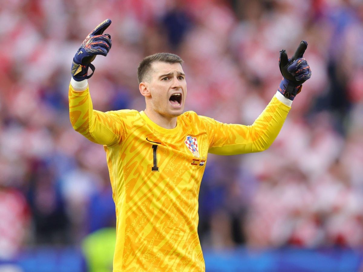 Thủ môn số 1 Croatia nối dài thành tích đáng buồn ở các kì EURO