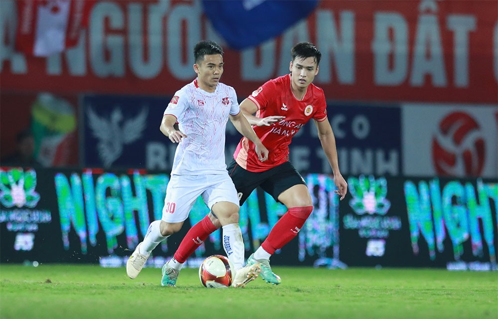 CAHN vs Hải Phòng: Khó khăn chồng chất