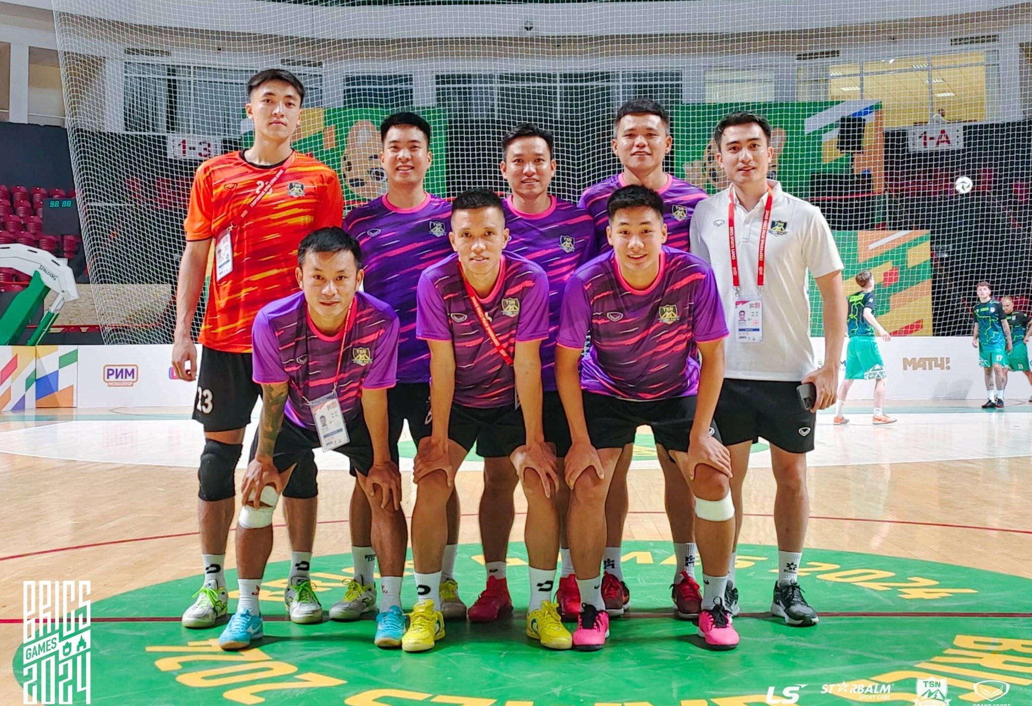 Đại diện Việt Nam thua 7-14 đối thủ ở châu Âu