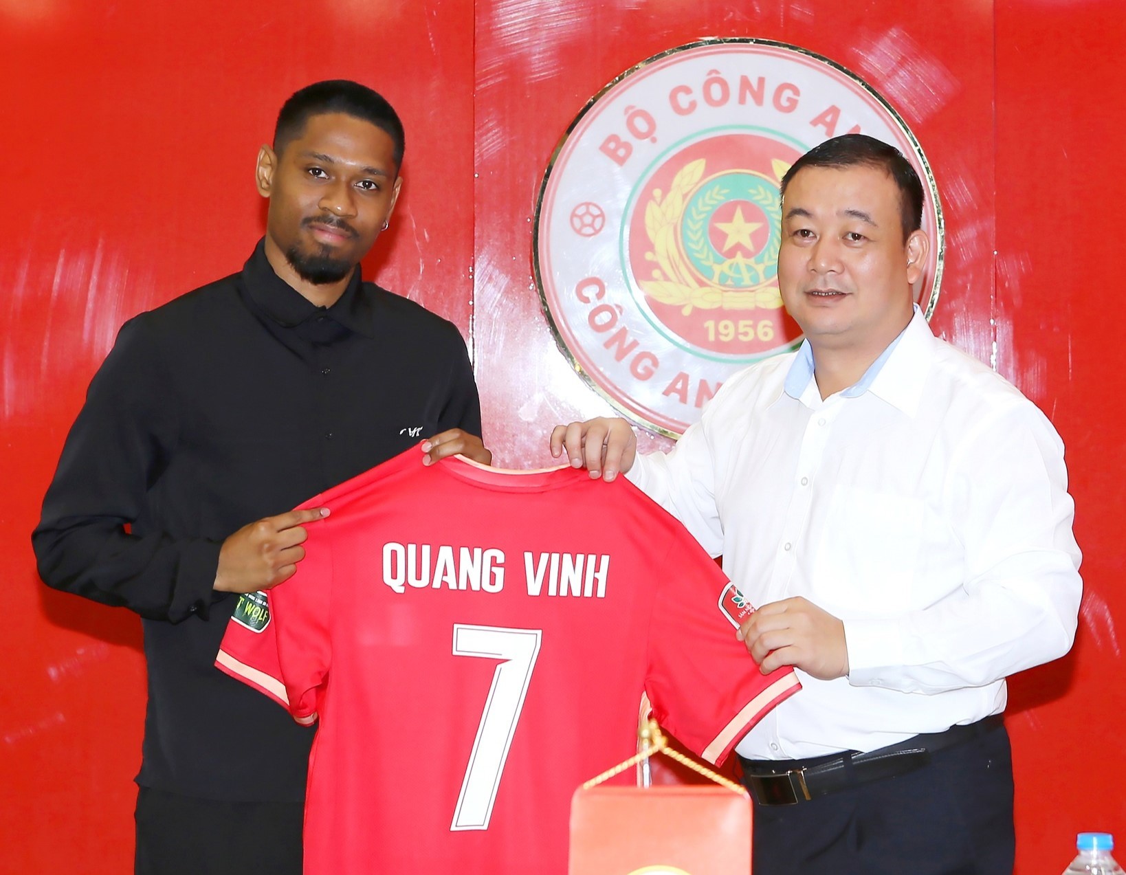ĐT Việt Nam nhận tin cực vui từ cựu hậu vệ U18 Pháp