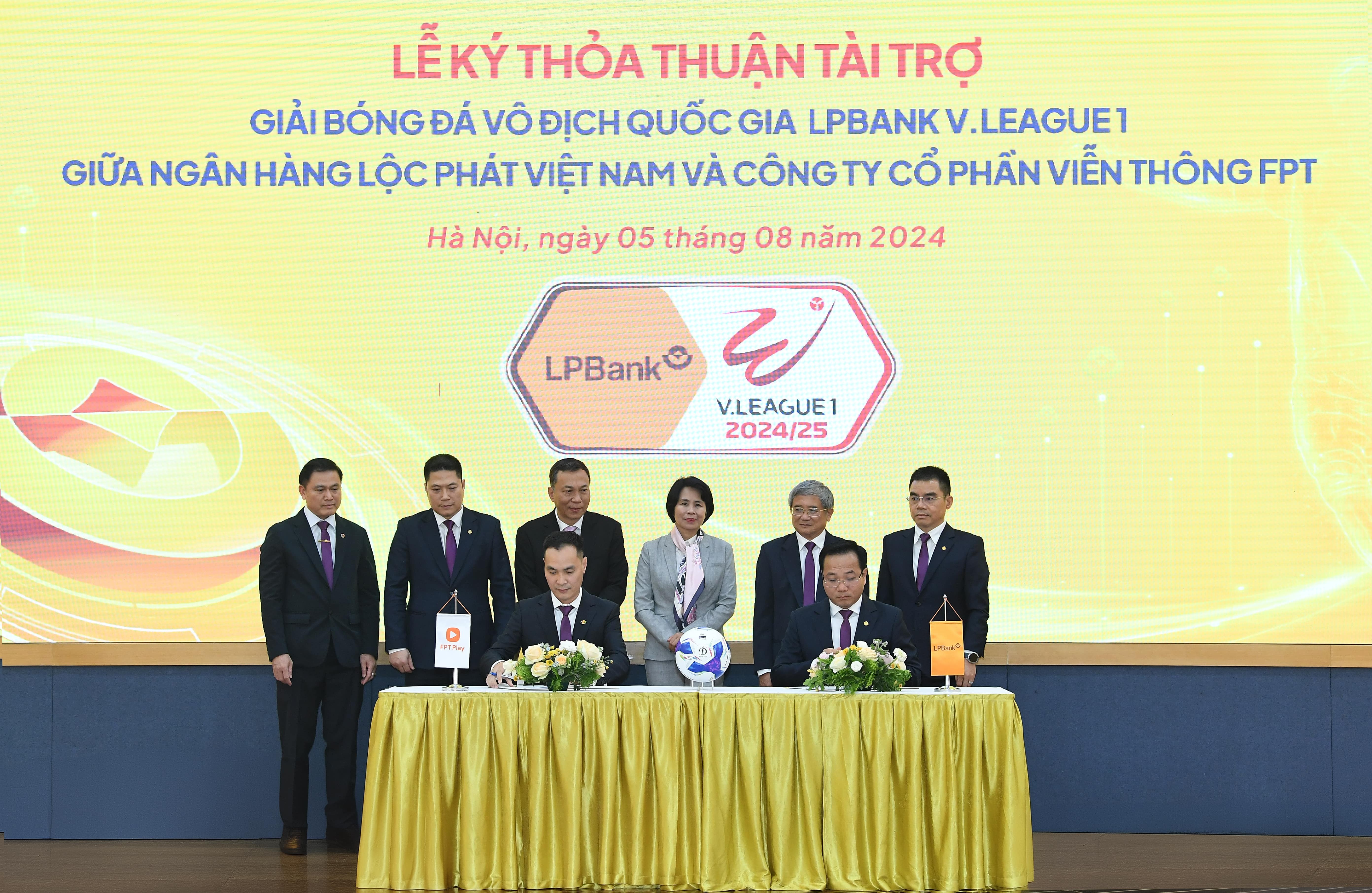 NGÂN HÀNG LỘC PHÁT VIỆT NAM (LPBANK) TRỞ THÀNH NHÀ TÀI TRỢ CHÍNH GIẢI BÓNG ĐÁ VÔ ĐỊCH QUỐC GIA LPBANK V.LEAGUE 1 – 2024/25