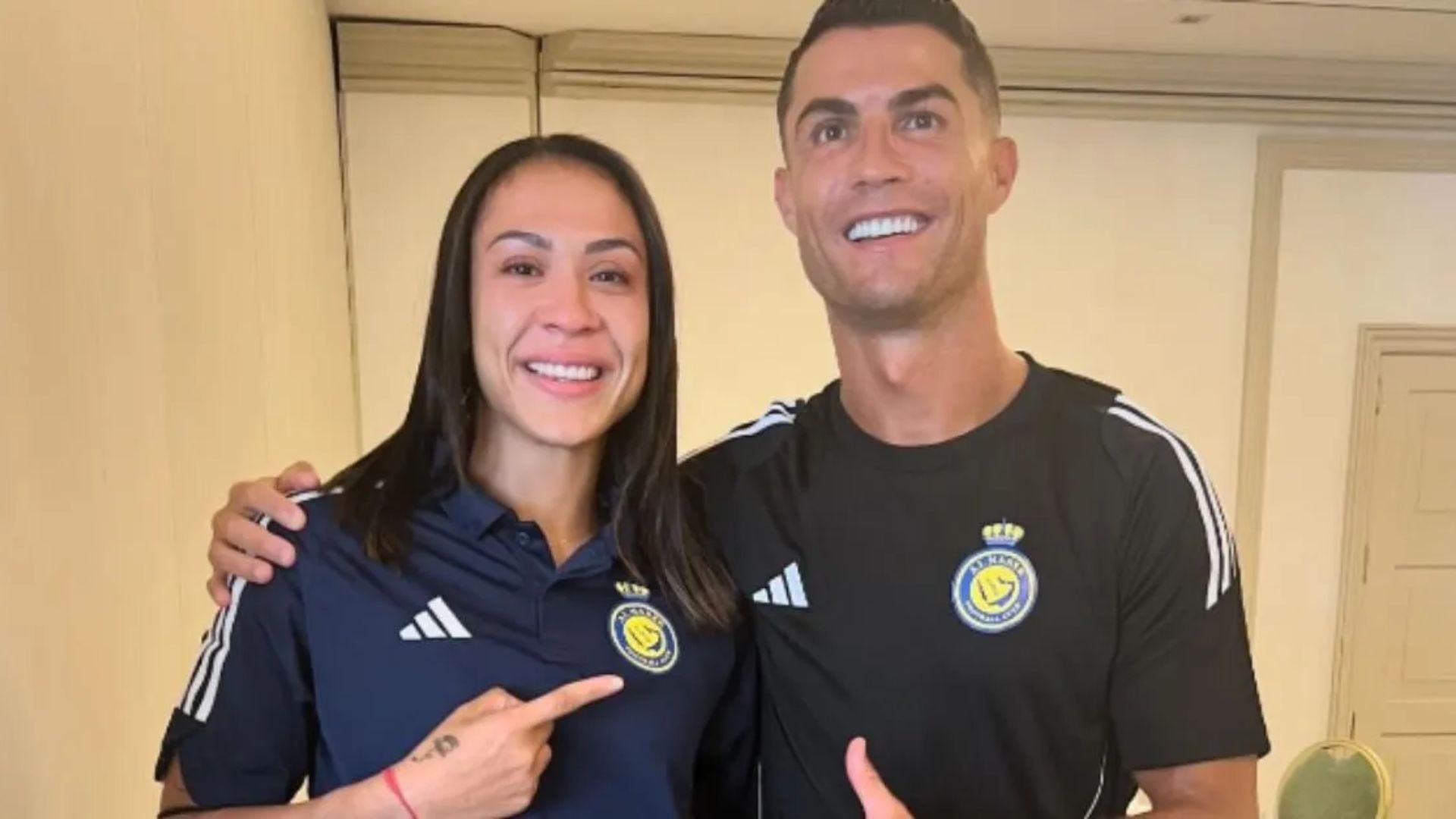 Từ Real sang Al Nassr, nữ cầu thủ ca ngợi hết lời Ronaldo