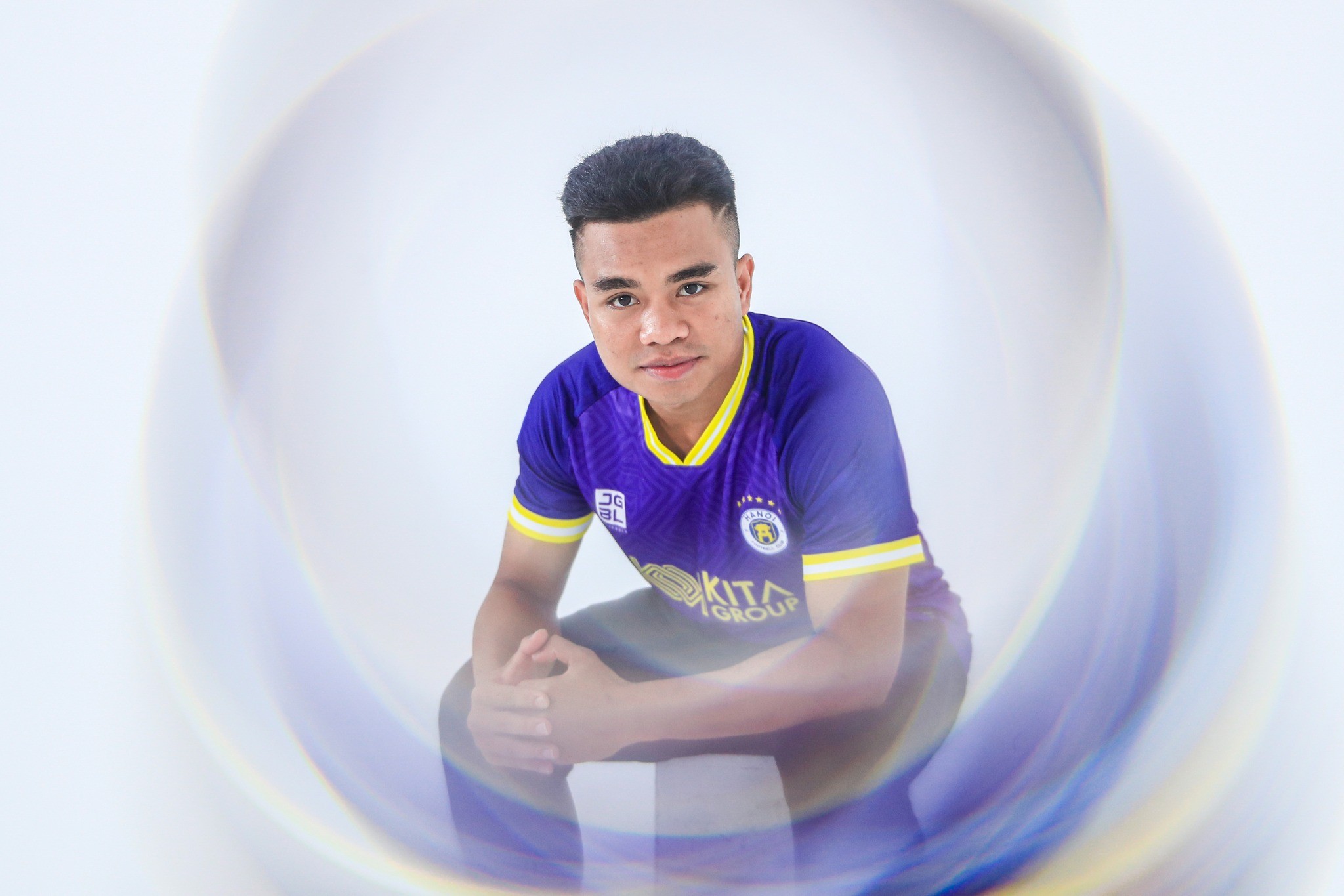 Thương vụ cầu thủ Tà Ôi gia nhập Hà Nội FC có biến