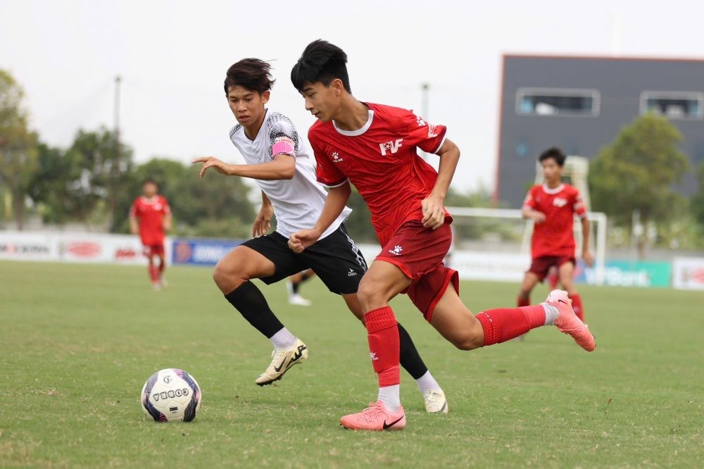 VIDEO: Đè bẹp Bà Rịa Vũng Tàu, PVF vô địch U15 Quốc gia