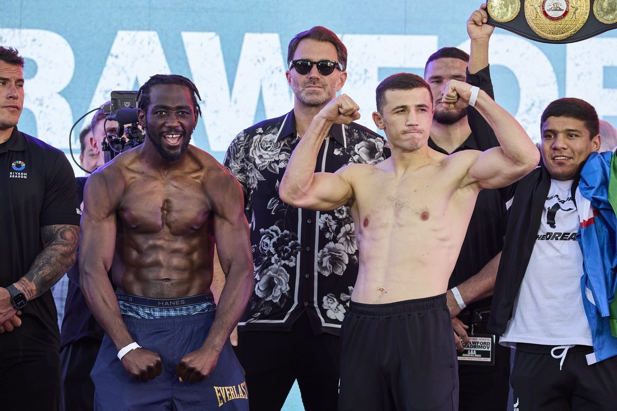 Terence Crawford chính thức trở thành nhà vô địch 4 hạng cân