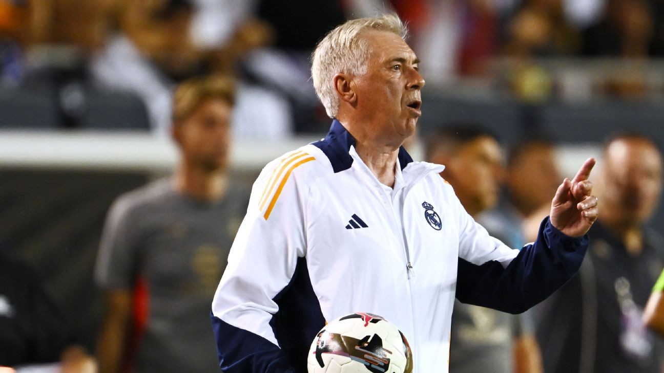 HLV Ancelotti vẫn tỏ ra bình thản sau trận thua Barca trên đất Mỹ