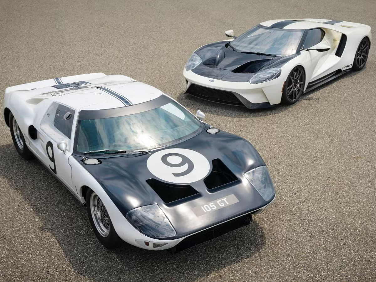 Ford cân nhắc phát triển siêu xe, đặt mục tiêu vượt mặt Ferrari