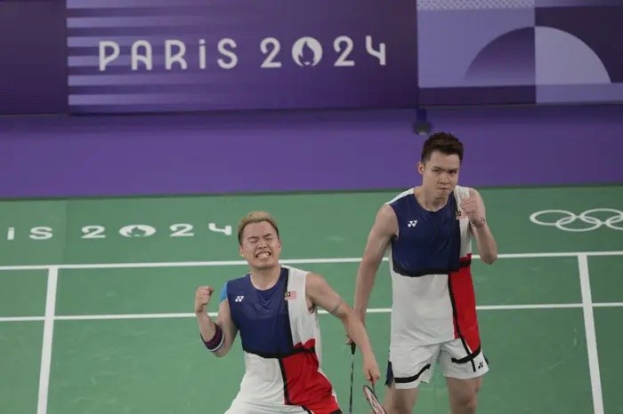 Đẳng cấp HCV Olympic, tung cước nhanh như chớp khiến máy tính không kịp tính điểm