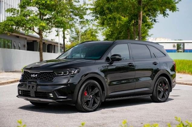 Sau 2 năm lăn bánh, chiếc Kia Sorento PHEV đầu tiên đã lên sàn xe cũ