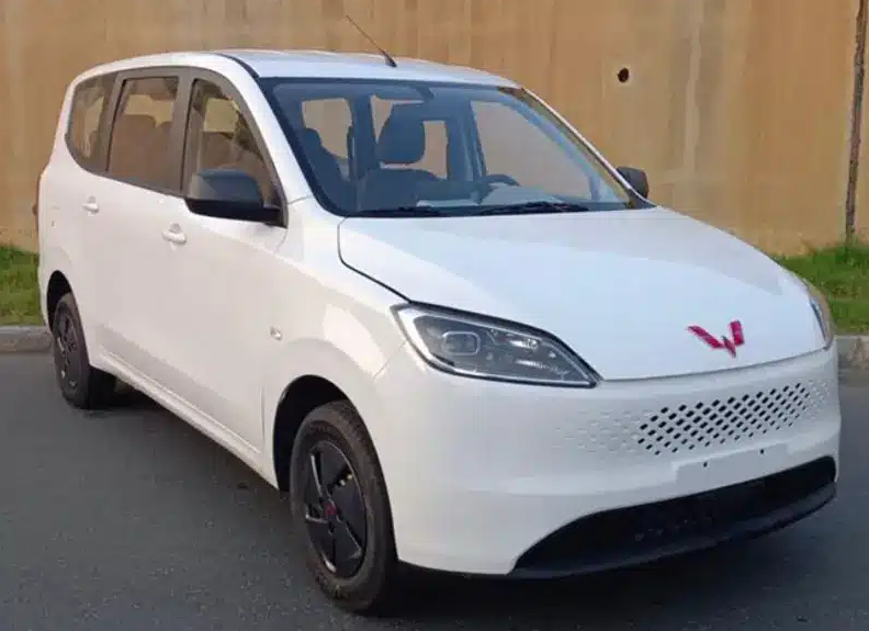 Đây là thiết kế 'tối ưu' của mẫu MPV nhỏ gọn Wuling Hongguang bản EREV vừa ra mắt