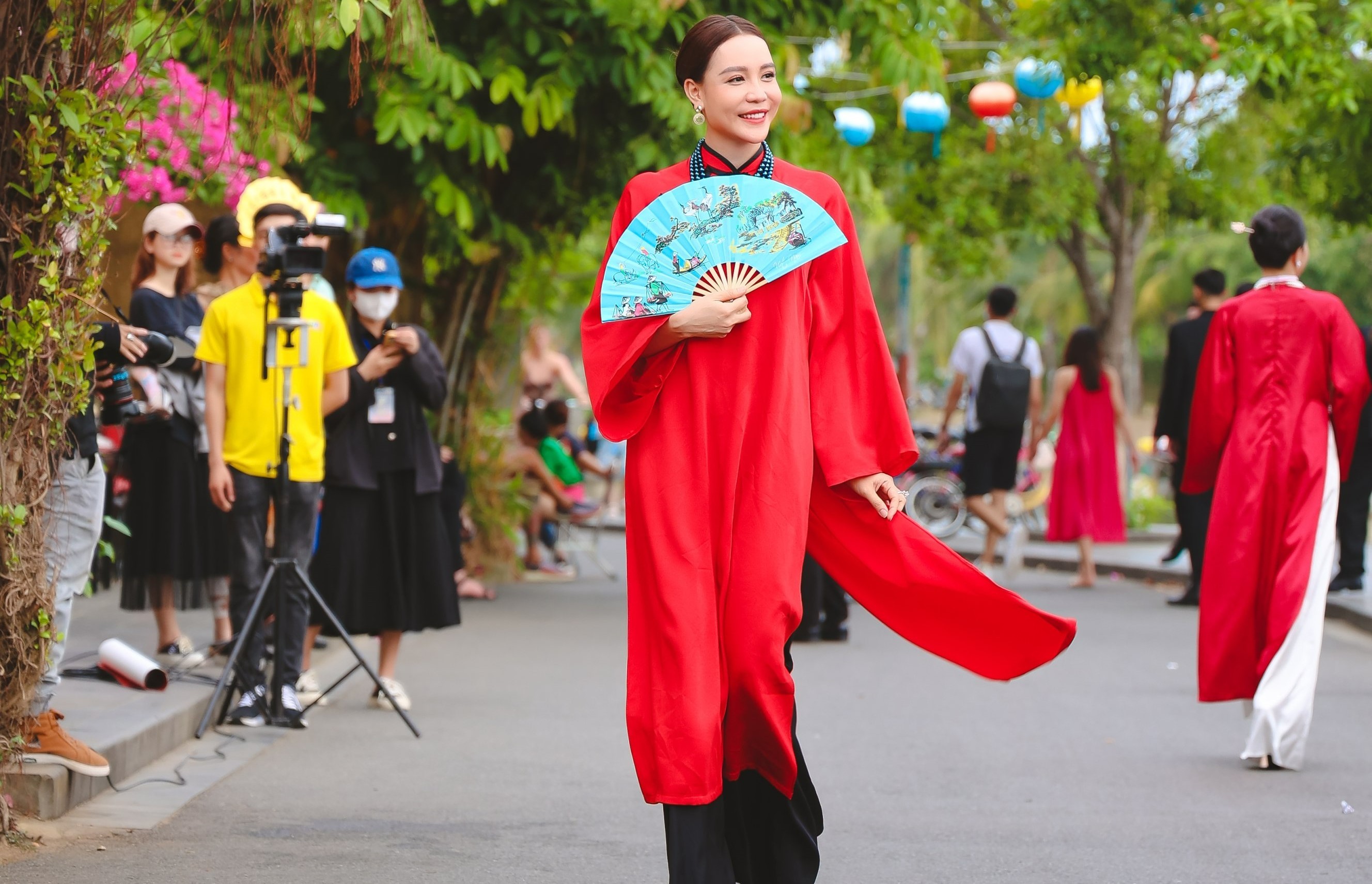 Lê Nhật Lâm thí sinh nổi bật trong ngày thi đầu tiên của cuộc thi Hoa hậu Doanh nhân Việt Nam 2022