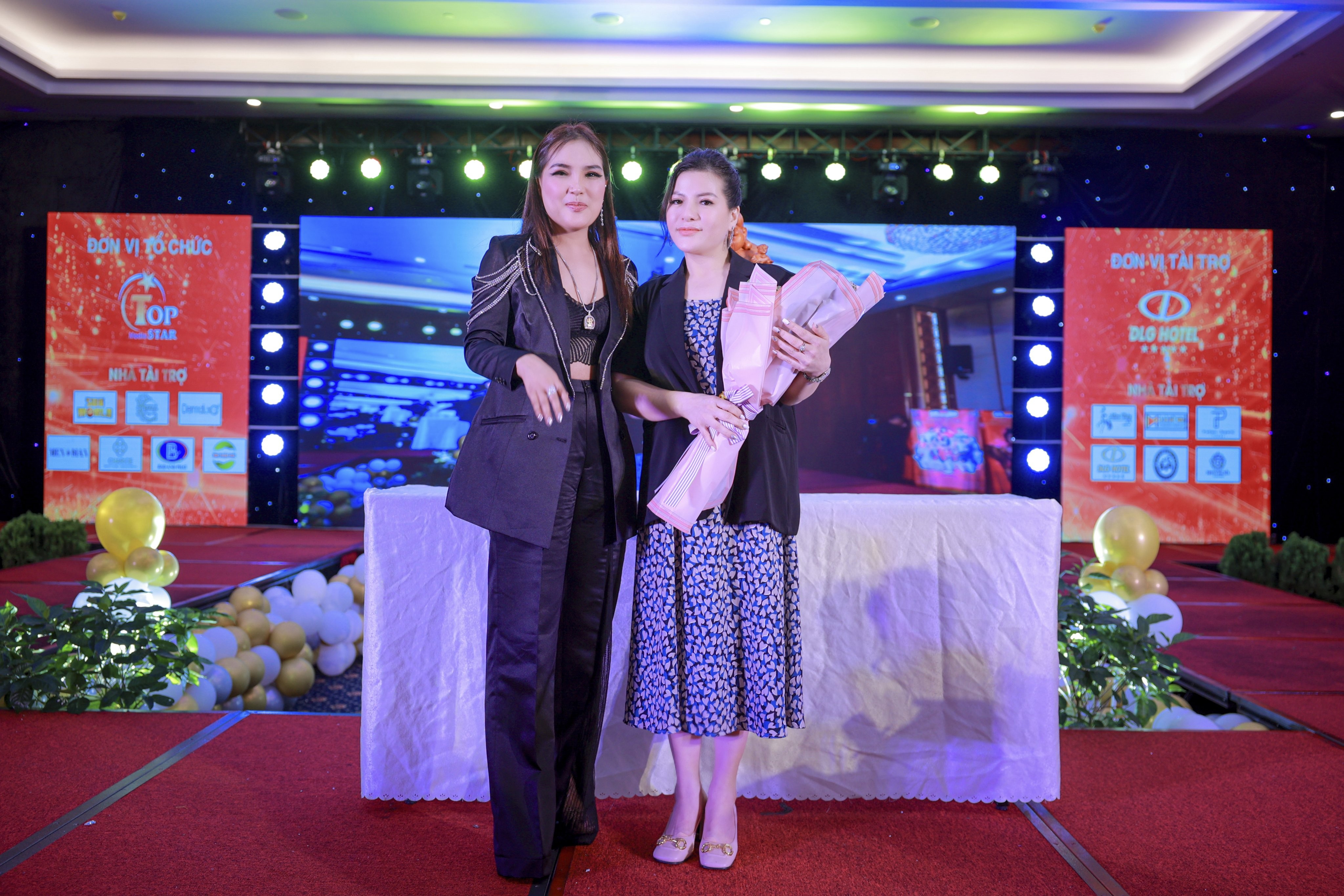 Doanh nhân Uông Phương Thảo ủng hộ 105 triệu cho quỹ nhân ái BTC Hoa hậu Doanh nhân Việt Nam 2022