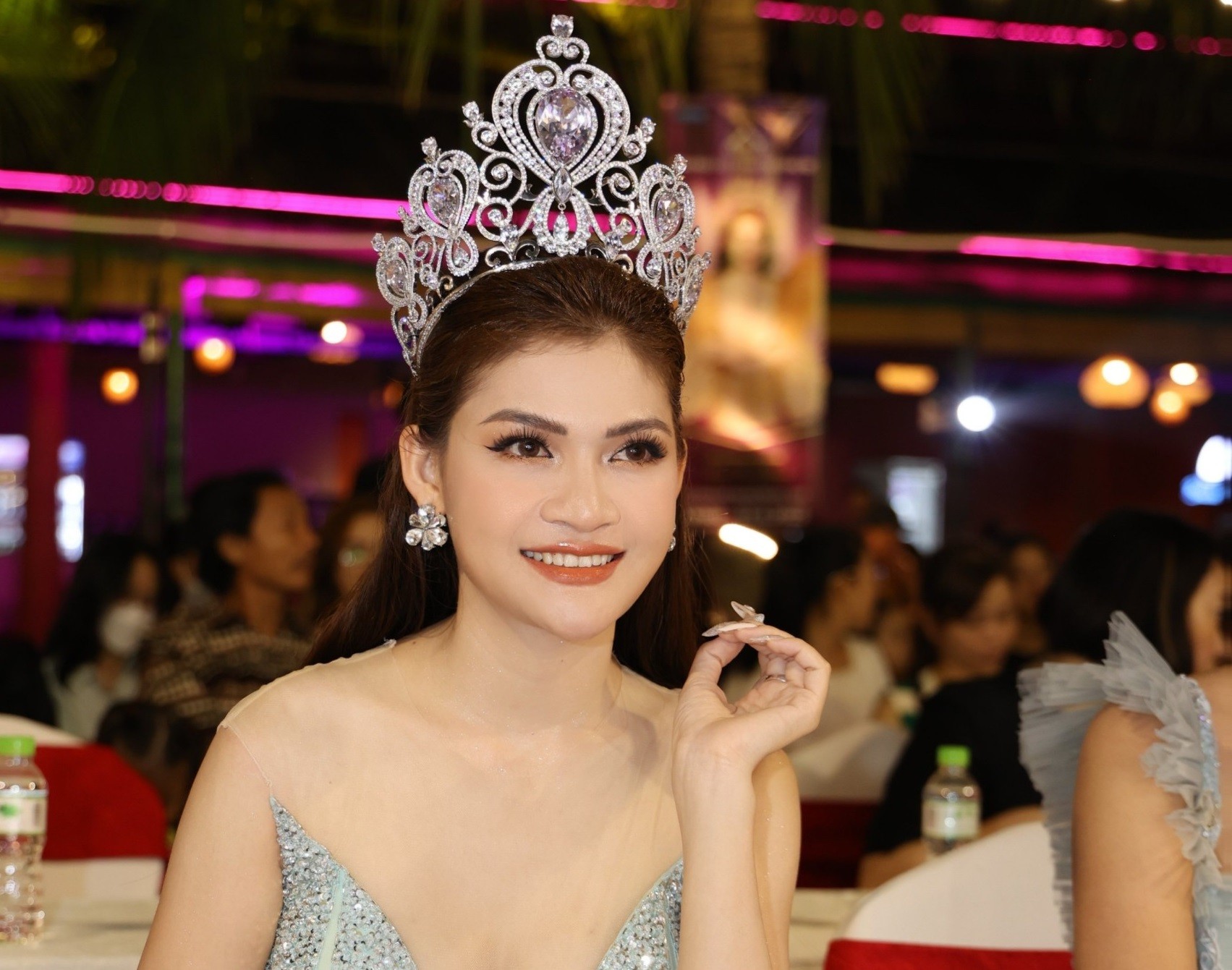 Hoa hậu Mạc Thị Minh làm giám khảo đêm Chung khảo Hoa hậu Việt Nam Thời đại 2022