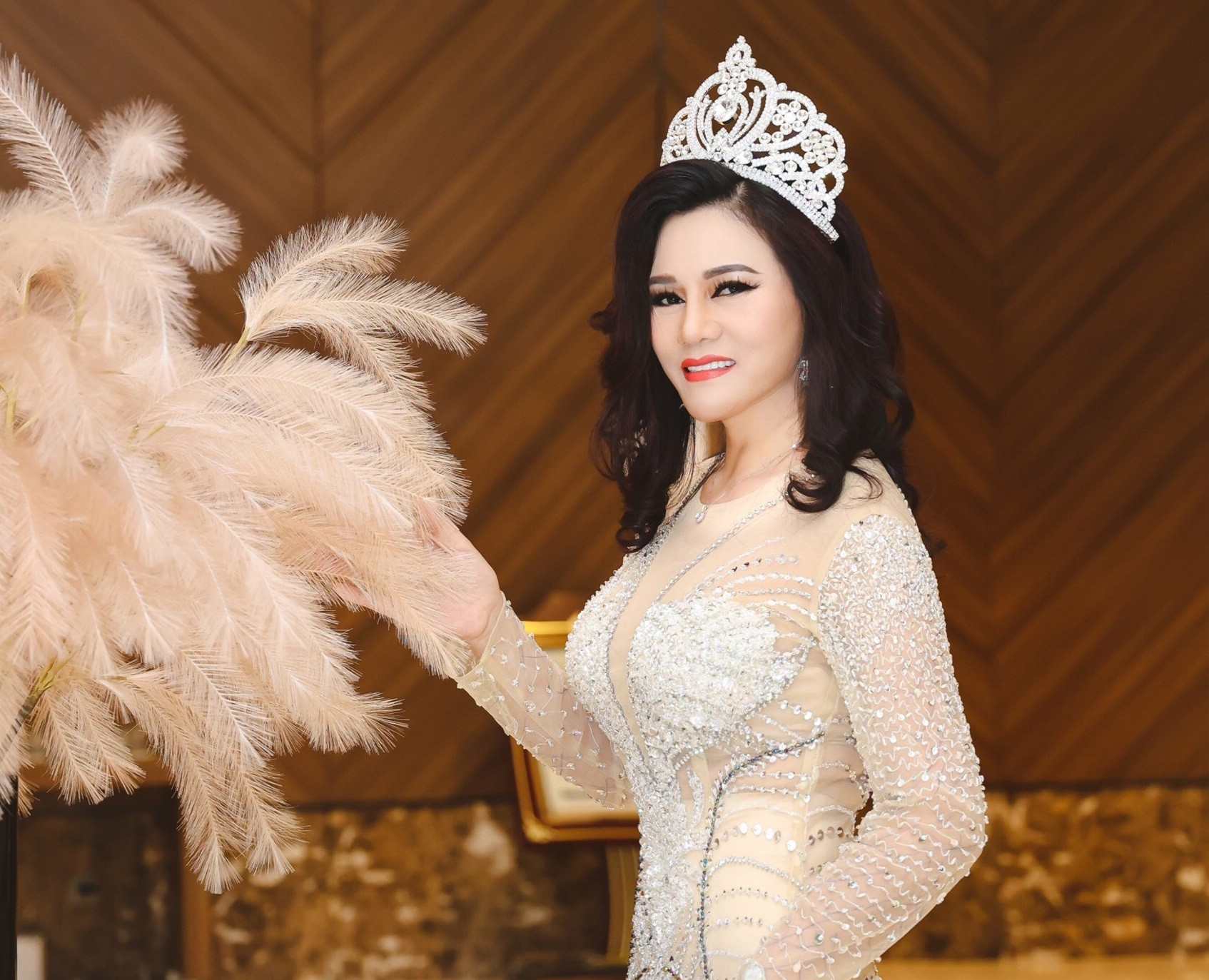 Tân Á hậu 1 Phạm Thị Kim Oanh tổ chức “Dạ tiệc tri ân” đầy ý nghĩa tại TP.Hạ Long