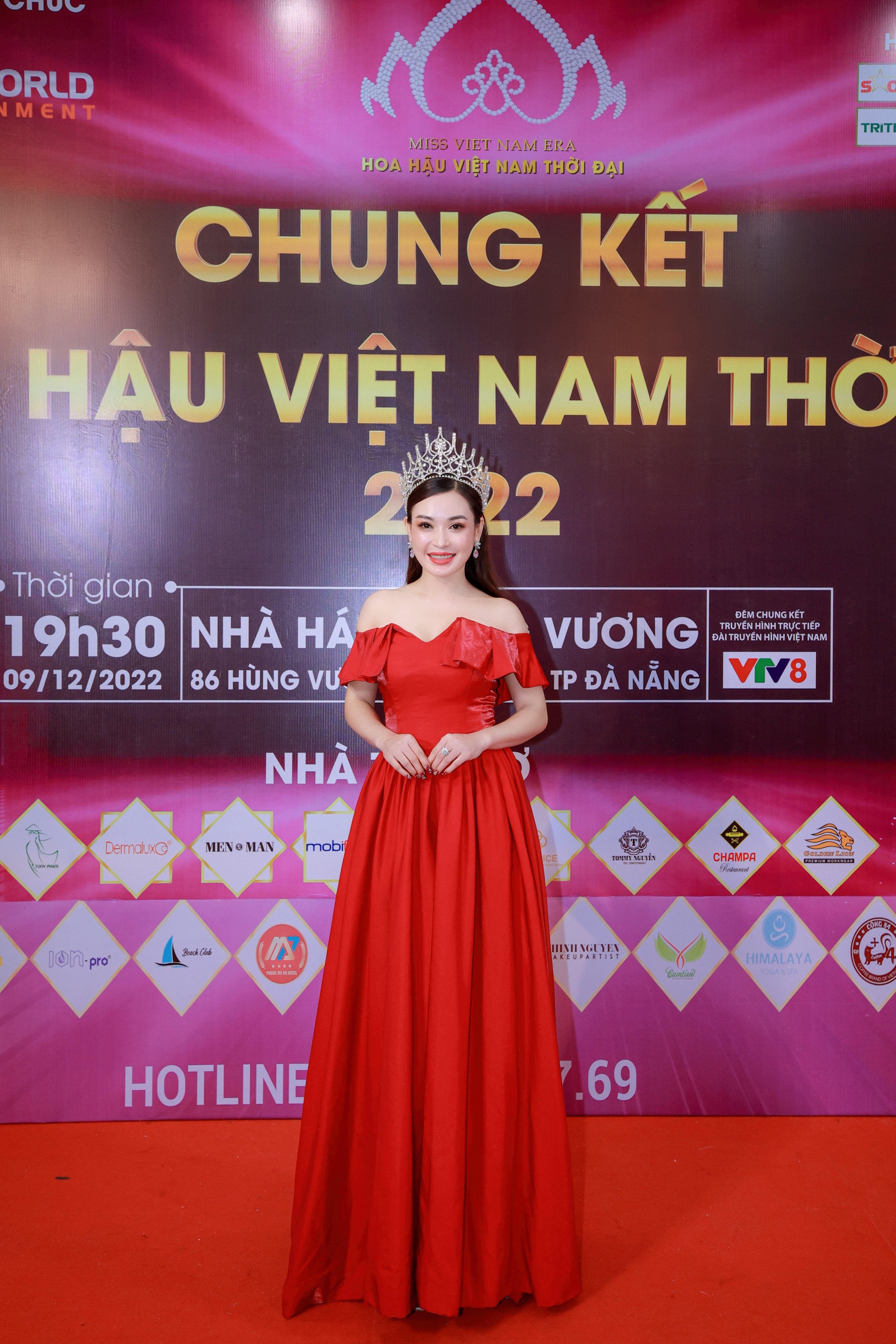 Hoa hậu Vũ Ngọc Anh biến hóa đa dạng như “Tắc kè hoa” trong những lần xuất hiện