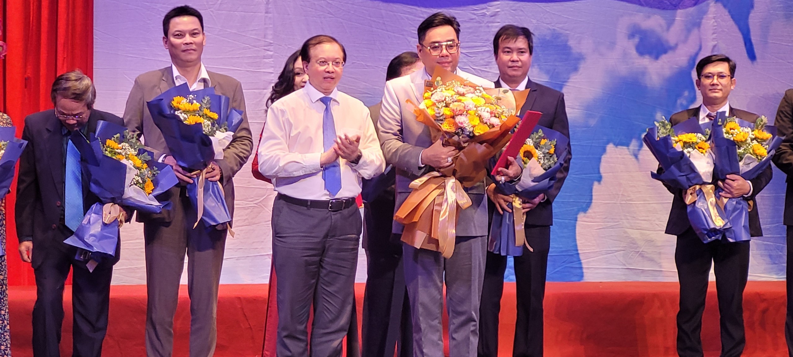 NSƯT - ĐD Lê Nguyên Đạt được bầu giữ chức CTHĐ Trường SKĐA TP.HCM