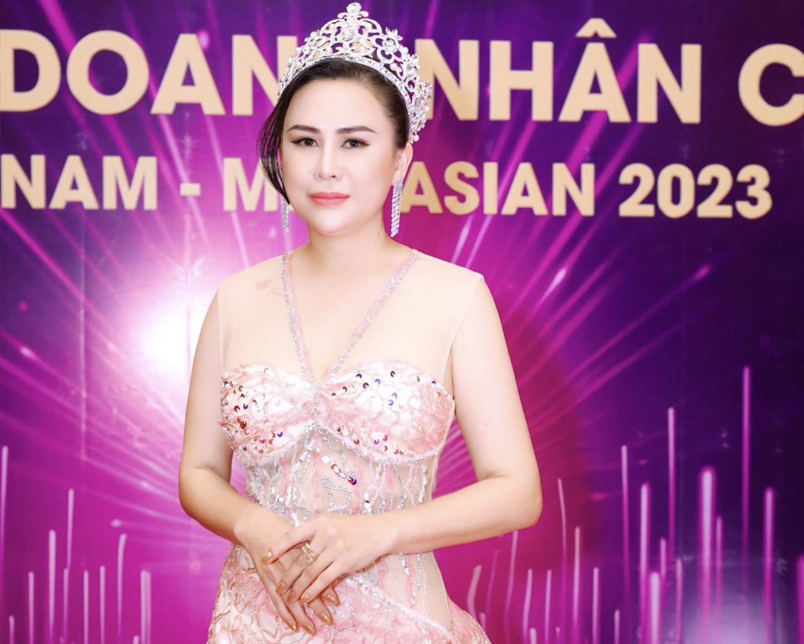 Hoa hậu thiện nguyện Lý Kim Ngân: Hình mẫu phụ nữ lý tưởng của thời đại mới