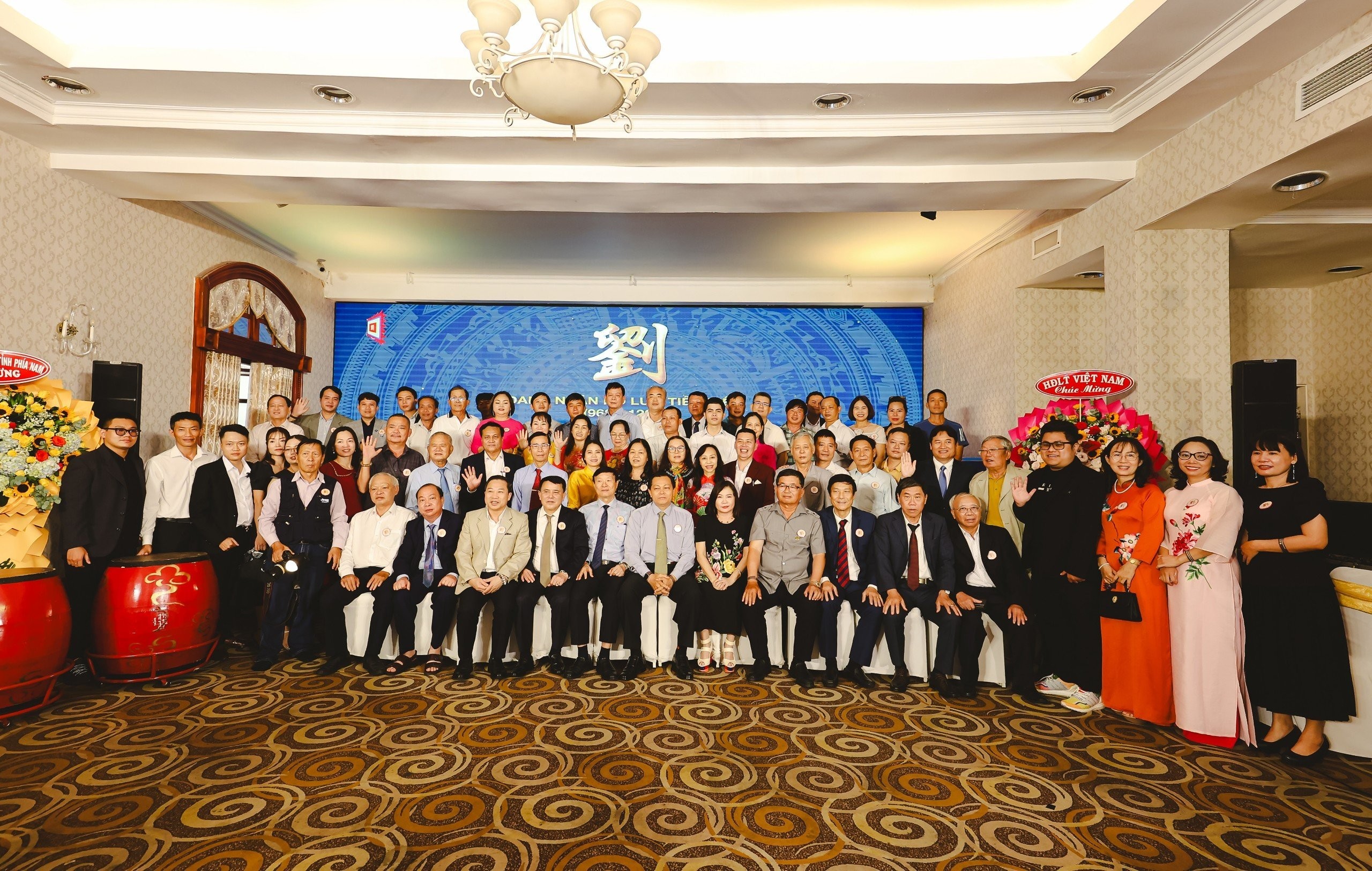 GẶP GỠ, GIAO LƯU, KẾT NỐI DOANH NHÂN - DOANH NGHIỆP LƯU TỘC VIỆT NAM