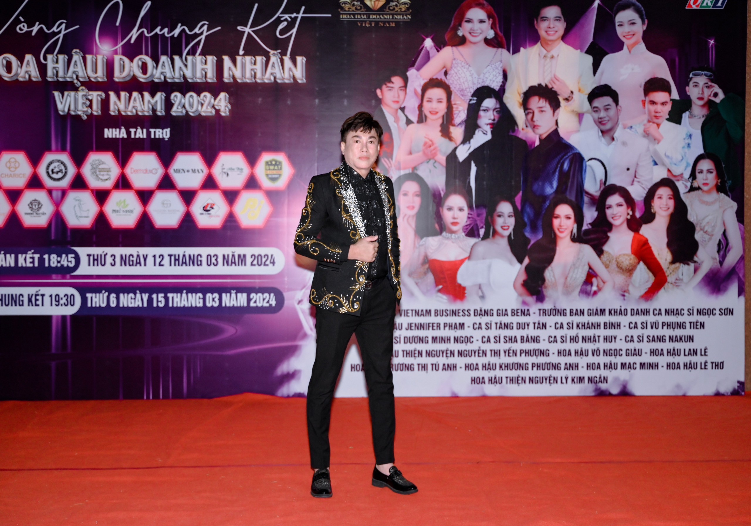 Trang phục của NTK Tommy Nguyễn để lại dấu ấn tại đêm chung kết Hoa hậu Doanh nhân 2024