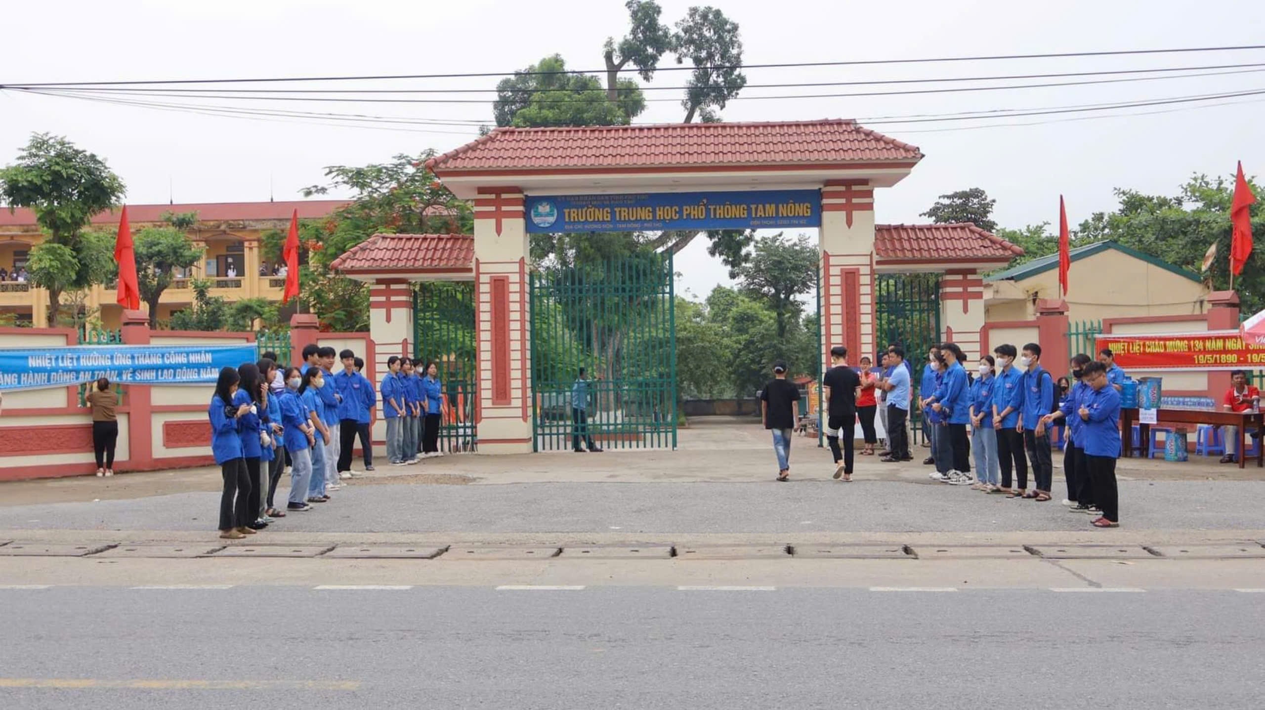 Phú Thọ: Bố trí học sinh học tạm trong thời gian cấm các phương tiện qua lại cầu Trung Hà, Tứ Mỹ và khắc phục sự cố cầu Phong Châu