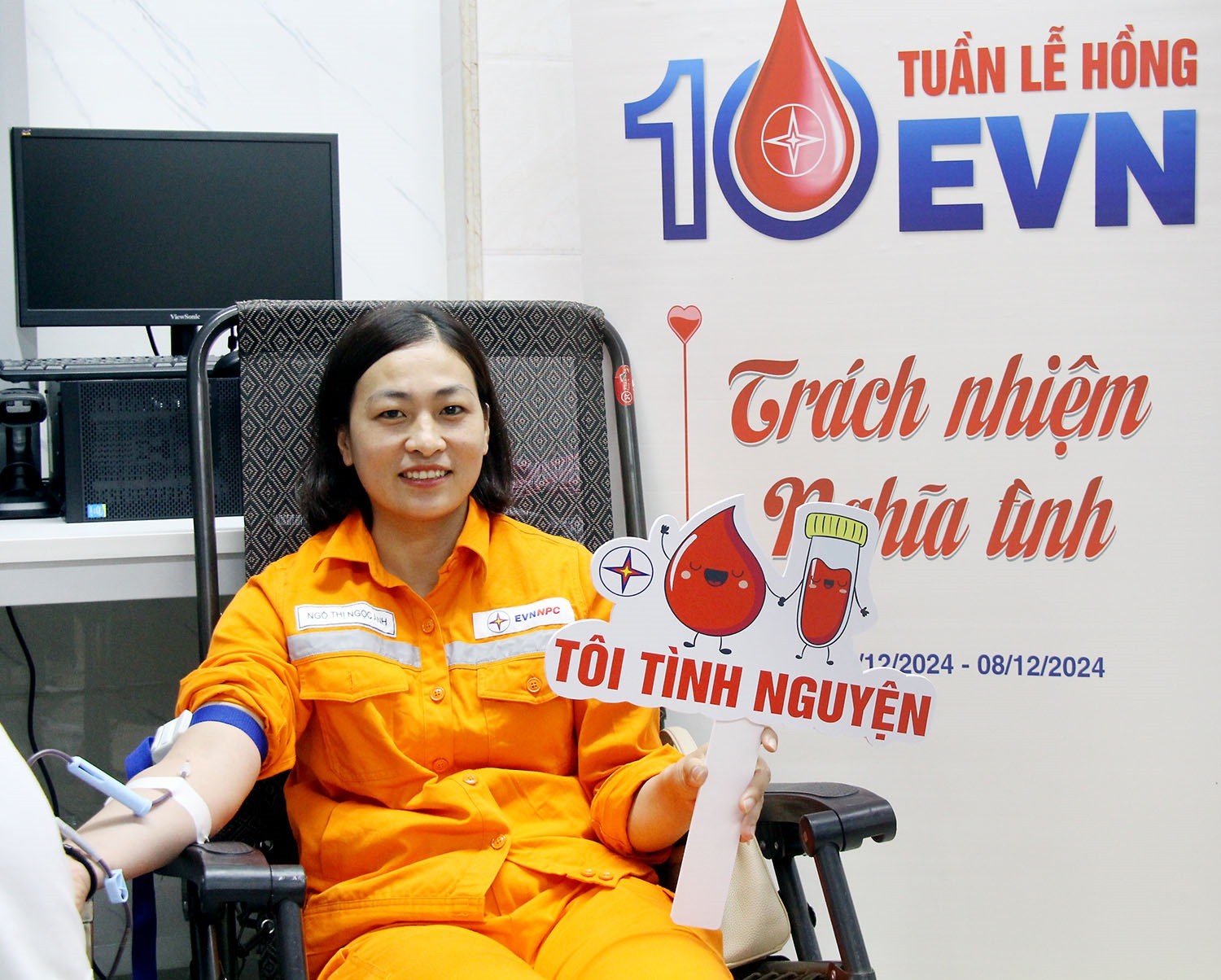 Công ty Điện lực Phú Thọ tham gia hiến máu nhân đạo hưởng ứng “Tuần lễ hồng EVN lần thứ X”