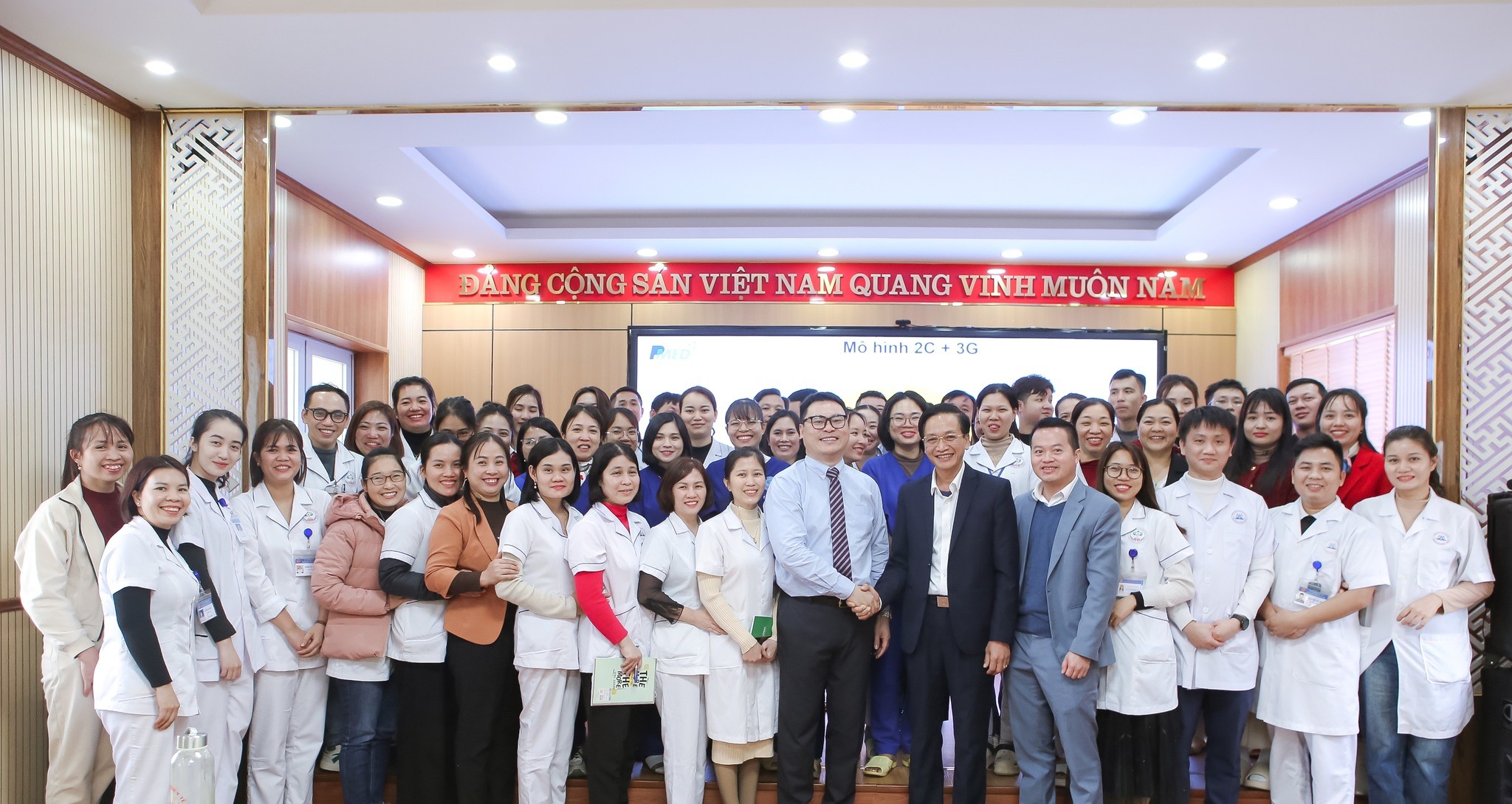 Phú Thọ: Trung Tâm y tế huyện Hạ Hoà tập huấn kỹ năng giao tiếp cho cán bộ, nhân viên Y tế